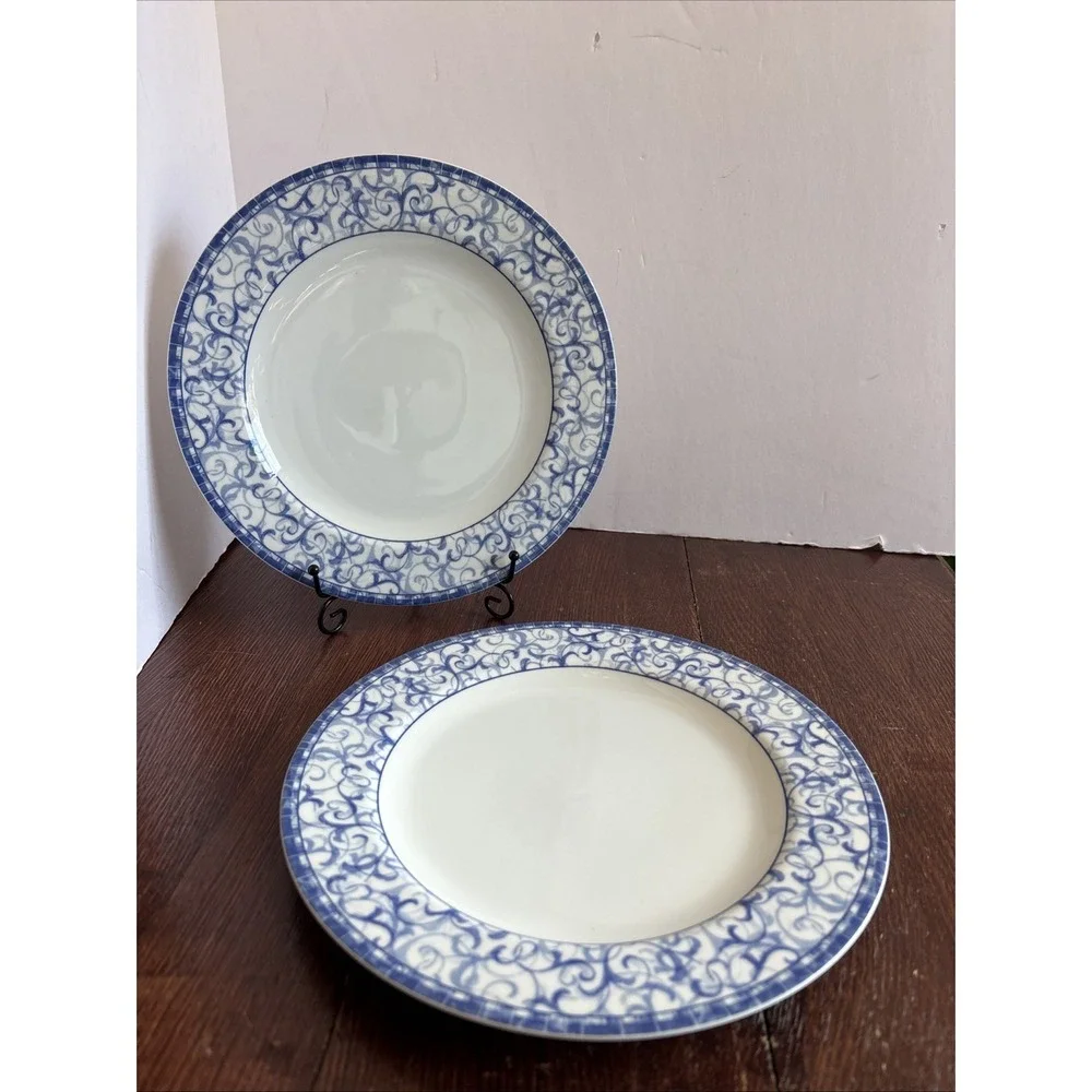 Porcelain Oneida Table Trends Blue‎ Heather Dinner Plate 10.5
